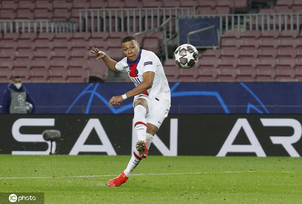  姆巴佩戴帽助球队逆转图卢兹  