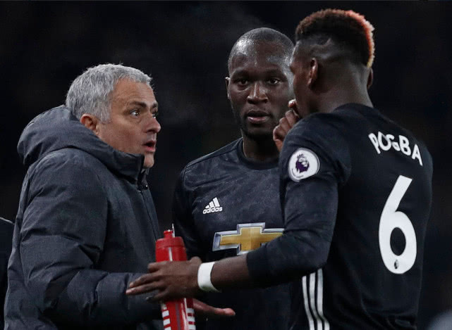  伯恩利顽强逼平富勒姆，戴奇球队展现保级决心不容小觑