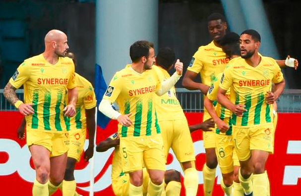  马赛客场逆转布雷斯特，法甲争冠悬念持续升温  