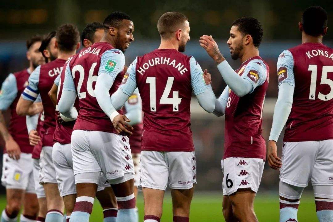  道格拉斯·路易斯远射建功，维拉客场力克狼队  